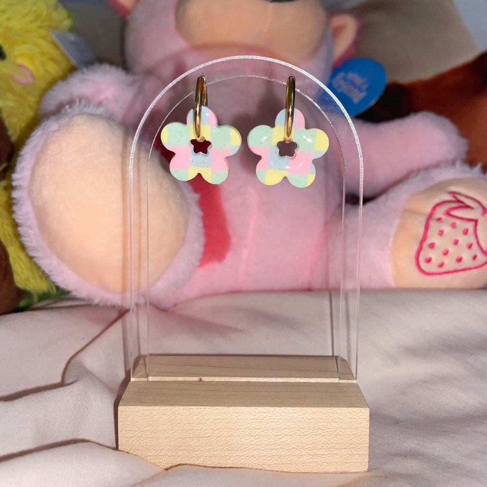 handmade polymer clay pastel checker flower charm gold hoop earrings